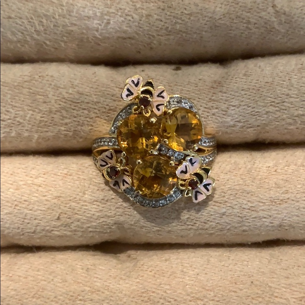 Gold Bee Ring